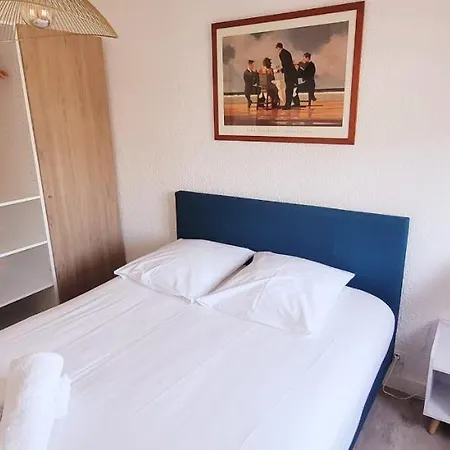 Great Apt With Terrace In Villeneuve-Les-Avignon Daire Villeneuve-lès-Avignon